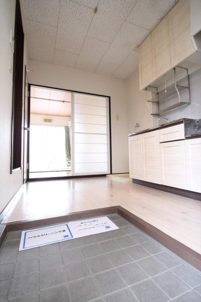 玄関　＊現況を優先いたします。