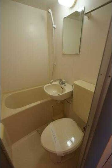 バス・シャワールーム　日々の疲れを癒すお風呂付です