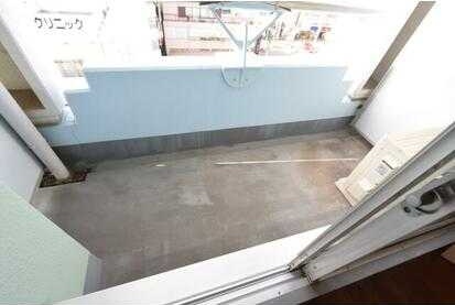 バルコニー　バルコニー付きです