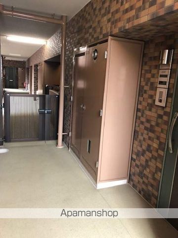 ロビー　ロビー