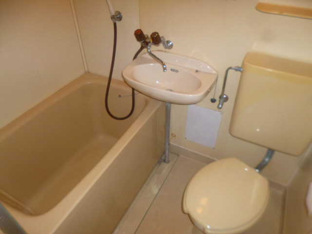 バス・シャワールーム