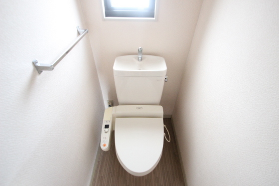 トイレ　※別部屋の写真です