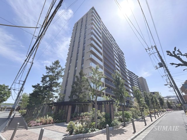 建物外観　素敵な分譲マンションです☆