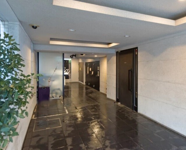 エントランス　エントランス