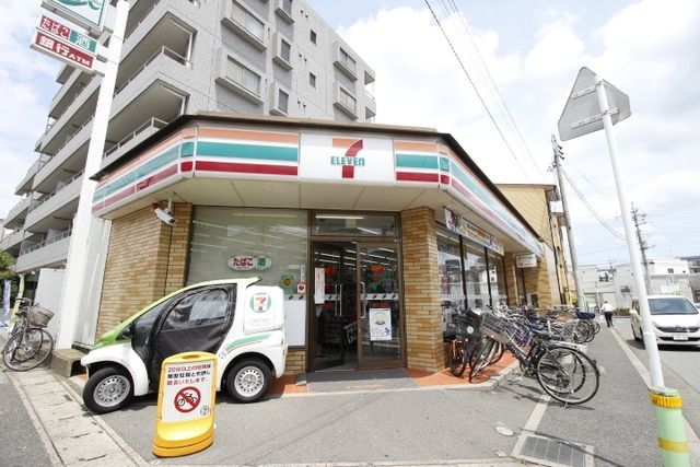 コンビニ　セブンイレブン船橋薬円台駅前店（コンビニ）まで477m