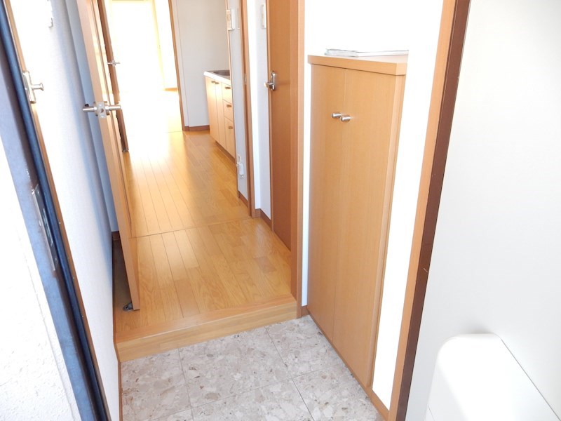 玄関　シューズボックス