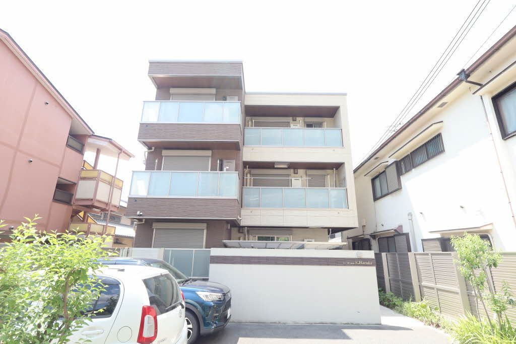 建物外観　積水ハウス施工の賃貸住宅「シャーメゾン」