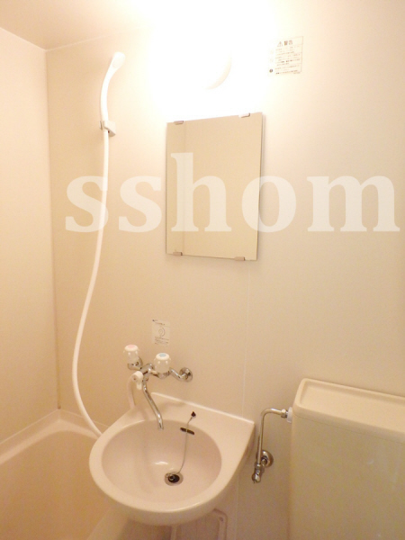 洗面設備　洗面ボウル（鏡あります）