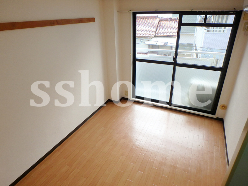 居室・リビング　きれいなお部屋です♪