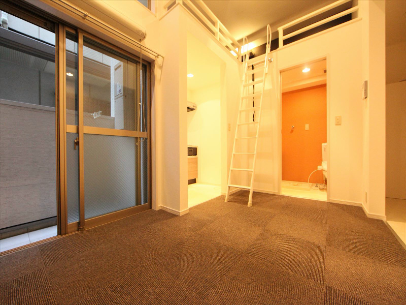 居室・リビング　内装