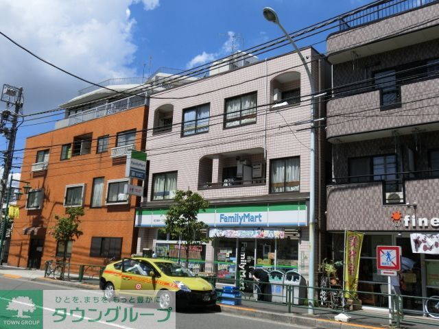スーパー　ファミリーマート西日暮里一丁目店（スーパー）まで460m