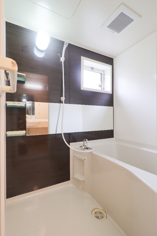 バス・シャワールーム　図面と現状に相違がある場合には現状を優先