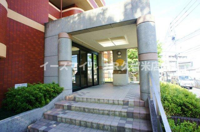 エントランス　ゆとりのあるエントランスです