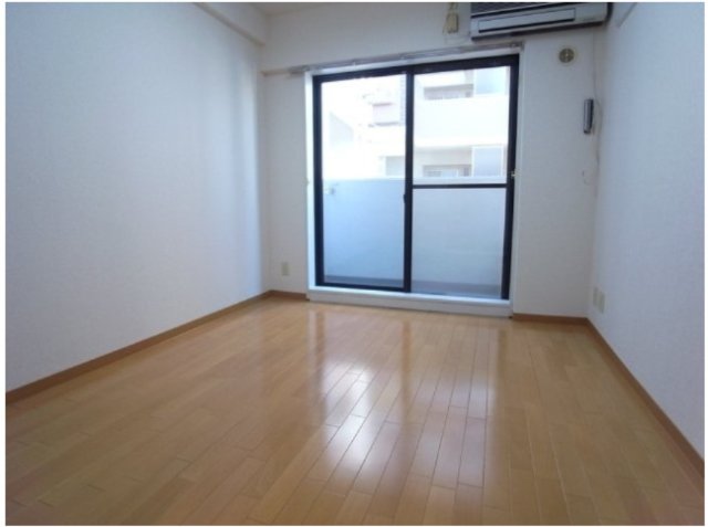 居室・リビング　別部屋参考写真