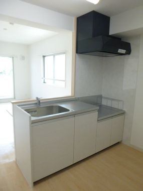 キッチン　*同系タイプの写真です。