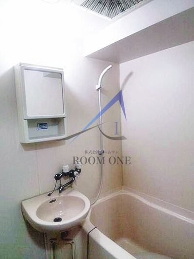 バス・シャワールーム　お風呂です。