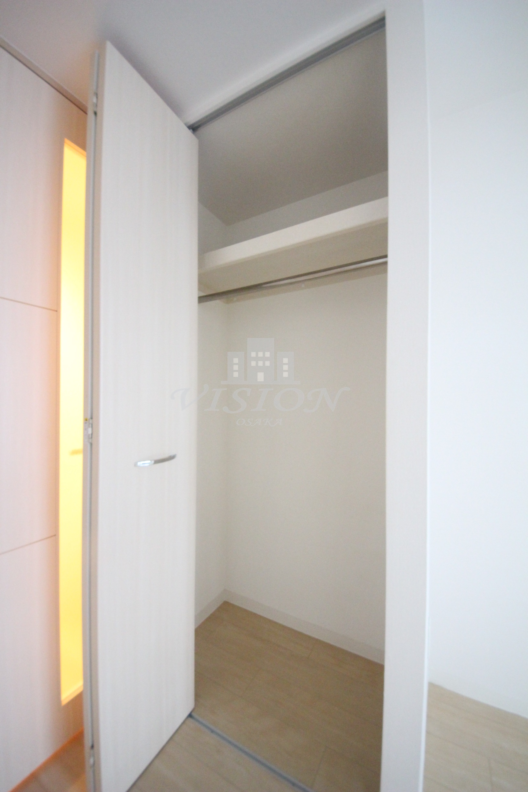 収納　写真は別タイプとなります。