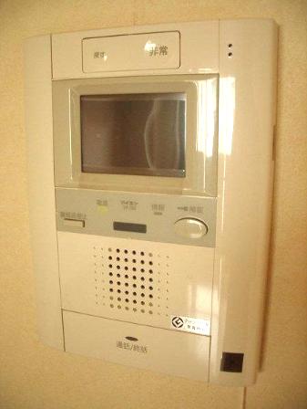 セキュリティ　ＴＶモニター付インターフォン（同一仕様写真）
