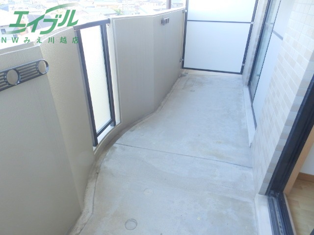 バルコニー　別部屋参考写真です