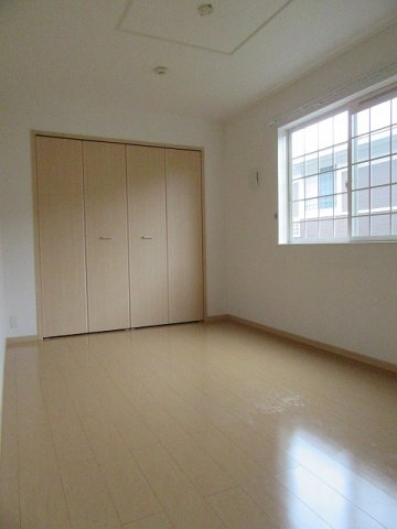 その他部屋・スペース　明るい色調の室内です