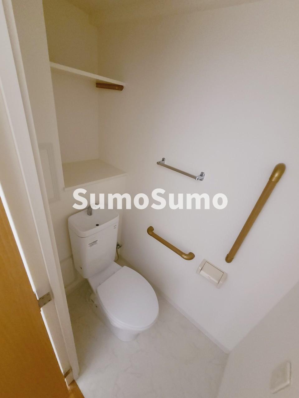 トイレ　ゆったりとした空間のトイレです