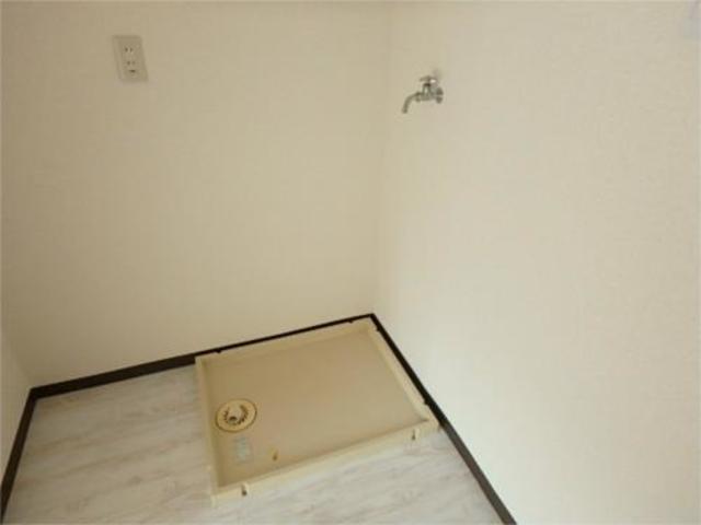 バス・シャワールーム　室内洗濯機置場