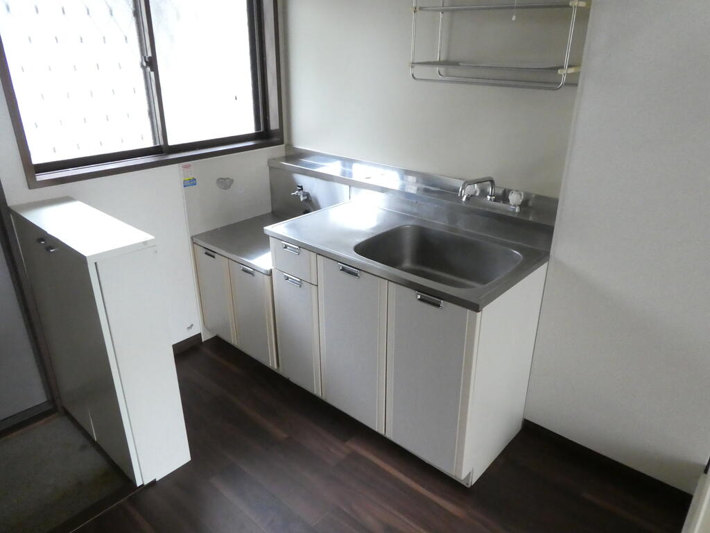キッチン　※同アパートのものを使用しております。