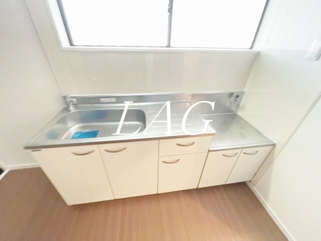 キッチン　キッチンです。