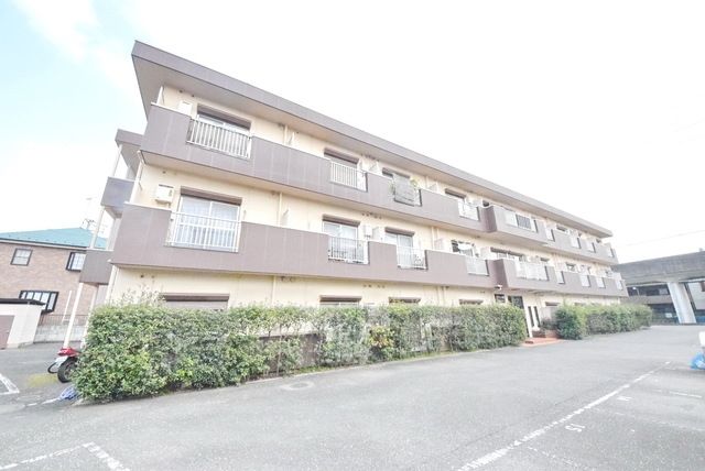 建物外観　★明るい外観★