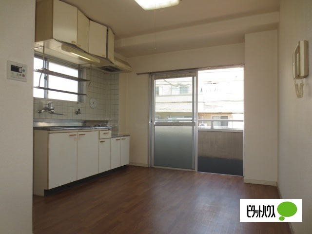 居室・リビング　写真は同タイプの２０２