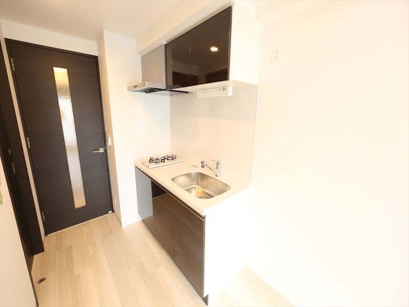 キッチン　システムキッチン（ガス2口コンロ付）