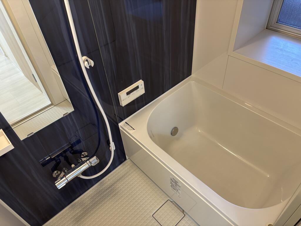 バス・シャワールーム　☆同マンション別室の写真です☆