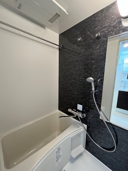 バス・シャワールーム　清潔な浴室！