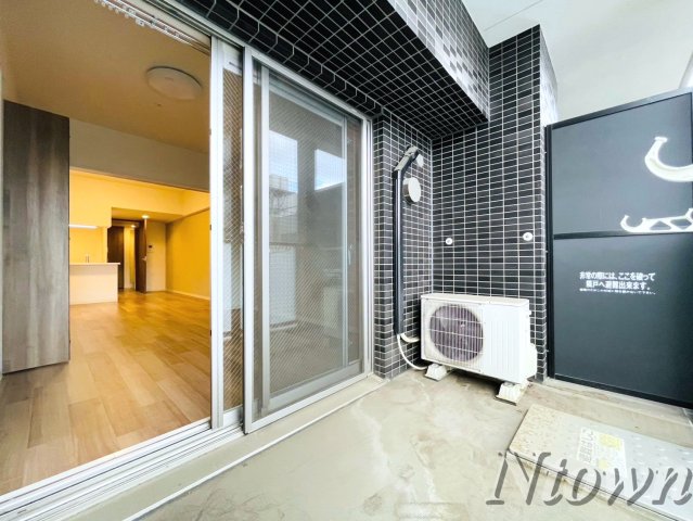 バルコニー　開放的で明るい空間を演出してくれるバルコニーです