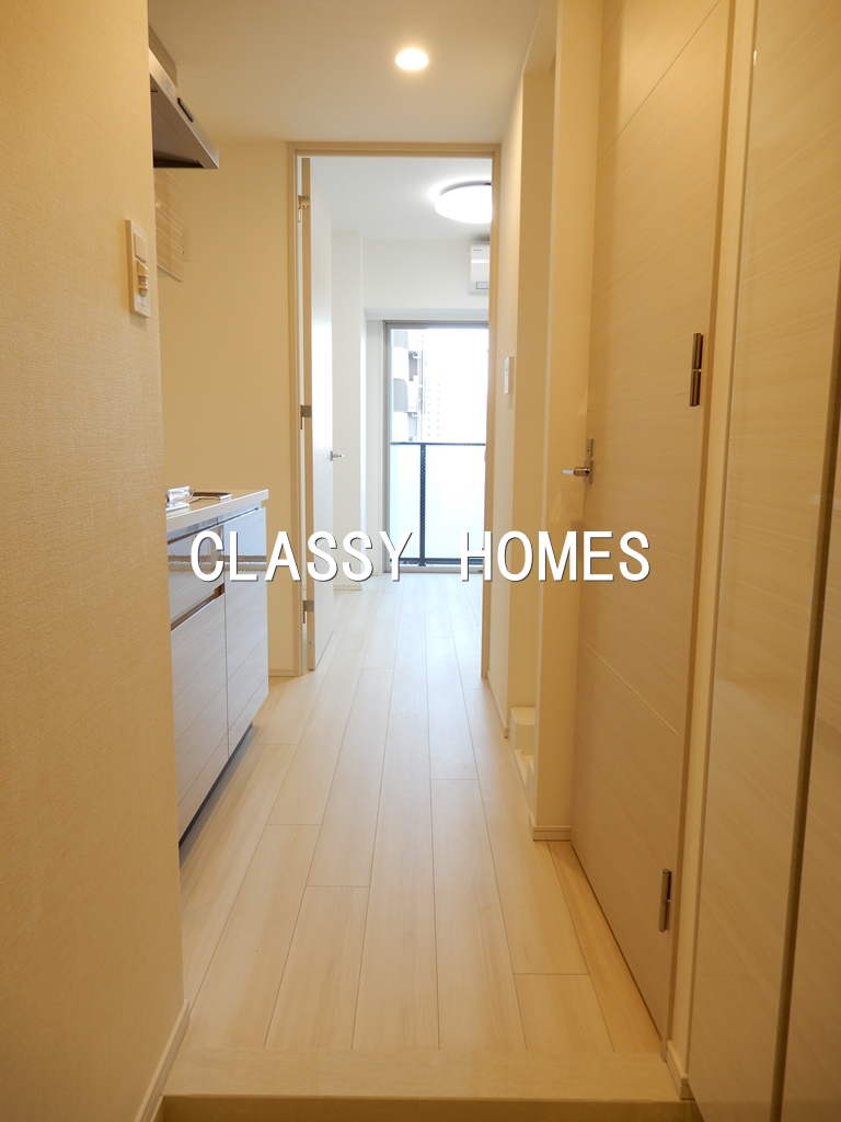 玄関　2022年竣工　クオリタス南大井：玄関