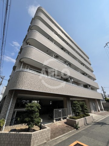 建物外観　アーデン江坂III　外観