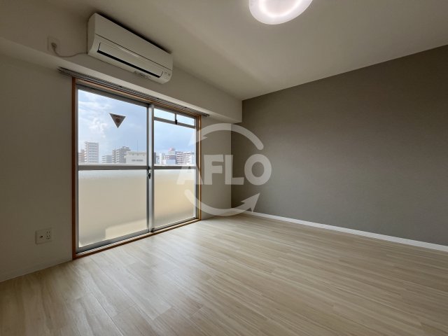 居室・リビング　アーデン江坂III　リビング