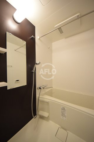 バス・シャワールーム　ラクラス堺筋本町　風呂