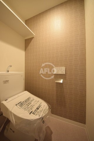 トイレ　ラクラス堺筋本町　トイレ