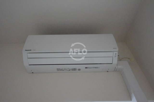 その他設備　ラクラス堺筋本町　エアコン