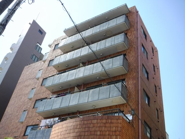 建物外観　東急東横線武蔵小杉駅徒歩4分、JR横須賀線武蔵小杉駅徒歩7分