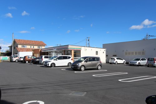 コンビニ　セブンイレブン 足利借宿店（コンビニ）まで951m