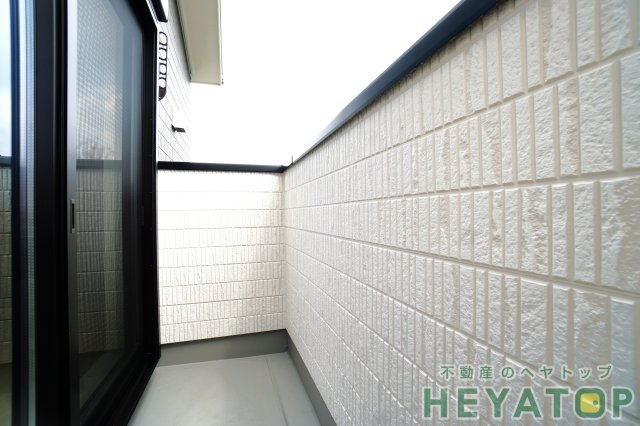 バルコニー　南向きバルコニー（同仕様写真）