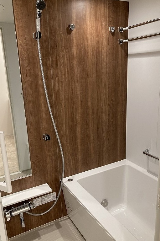 バス・シャワールーム