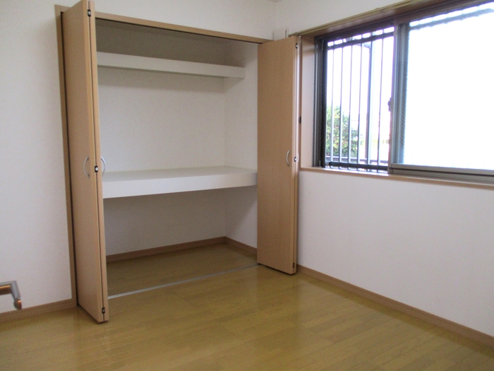 収納　クローゼット