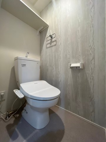 トイレ　別号室イメージの為、現状を優先致します。