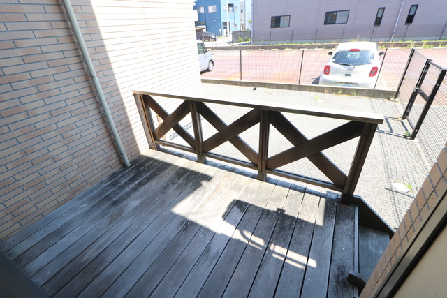 バルコニー　南向きテラス※別室参考写真