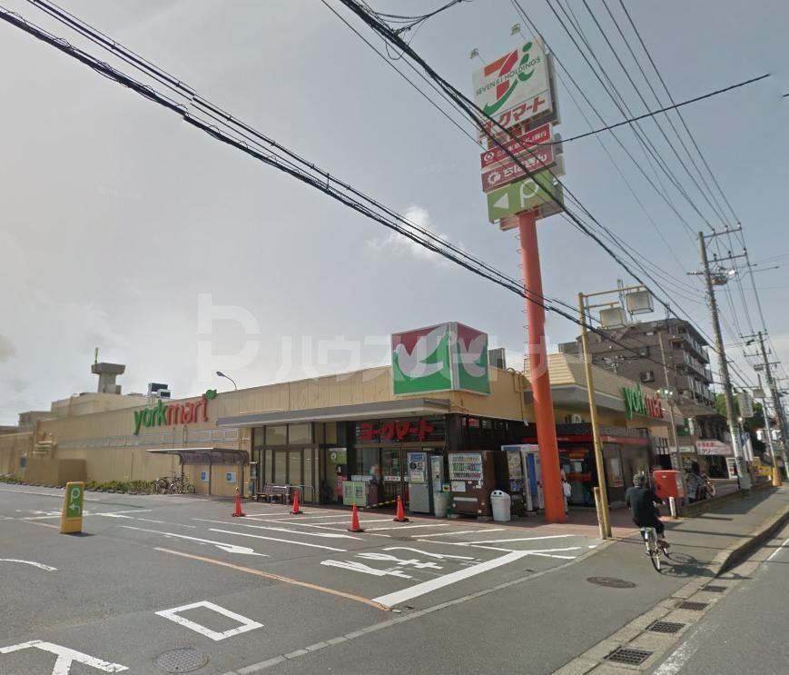 スーパー　ヨークマート 夏見台店（スーパー）まで28m
