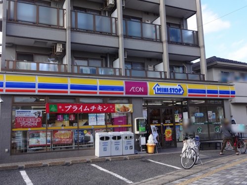 コンビニ　ミニストップ 堀江4丁目店（コンビニ）まで600m