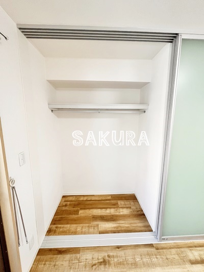 収納　お荷物の多い方でも安心のクローゼット付き♪